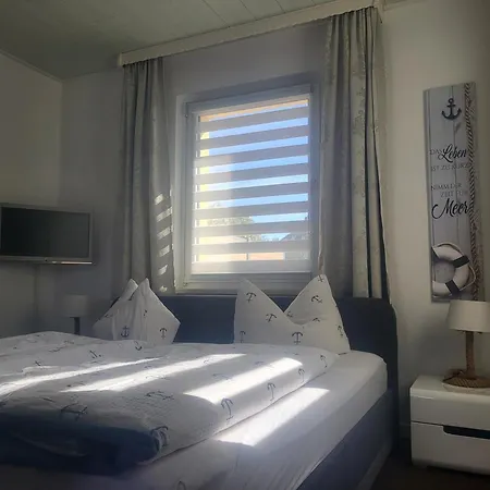 Apartamento Kleines Feines Kuehlungsborn, Mit Terrasse, Parkplatz & Wlan, 300m Vom Entfernt