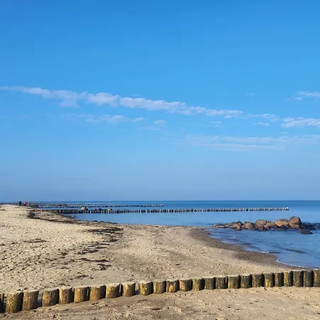 Kleines Feines Kuehlungsborn, Mit Terrasse, Parkplatz & Wlan, 300m Vom Entfernt Ostseebad Kühlungsborn