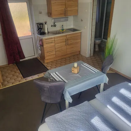 Apartamento Kleines Feines Kuehlungsborn, Mit Terrasse, Parkplatz & Wlan, 300m Vom Entfernt