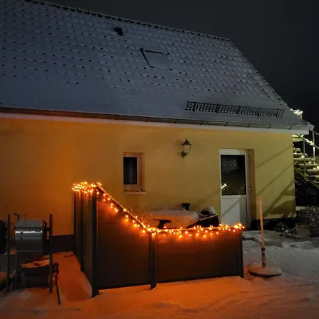 Kleines Feines Kuehlungsborn, Mit Terrasse, Parkplatz & Wlan, 300m Vom Entfernt *